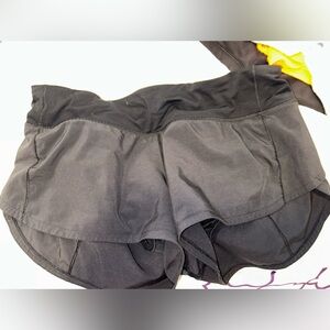 Black Lululemon speed up shorts